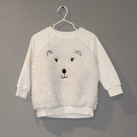 Old Navy Other - Old Navy- Fluffy Bear Sweatershirt